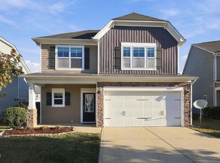 1908 Hinswood Cir, Fuquay Varina, NC 27526