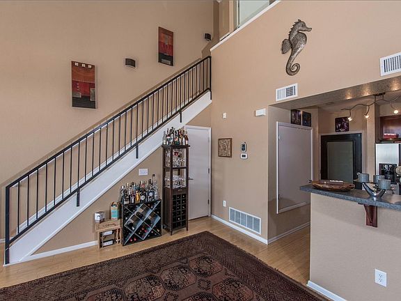 3rd image of 3149 Blake St #306-1