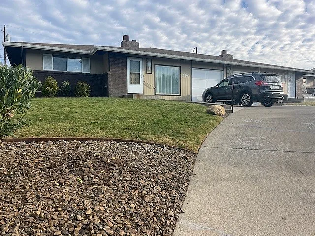 6607 Alpine Way photo 1