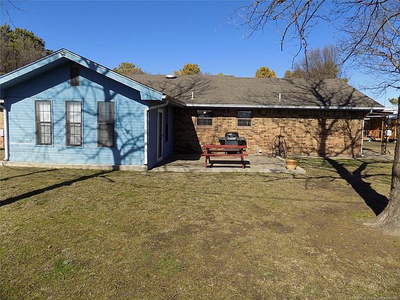 2nd image of 3457 N 376 Rd Bldg A