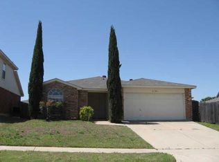 6704 Pony Express Trl, Arlington, TX 76002