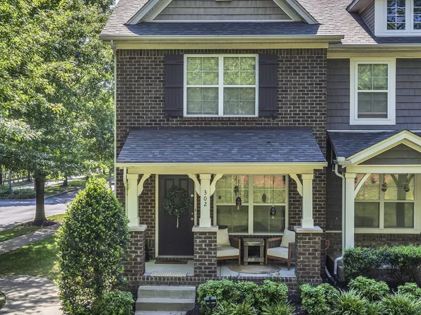 302 Mapleton Aly, Hermitage, TN 37076