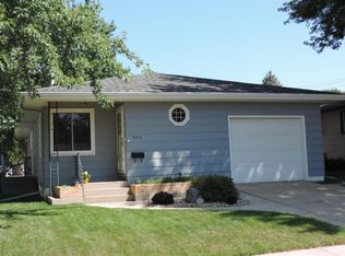 604 W 11th Ave, Mitchell, SD 57301