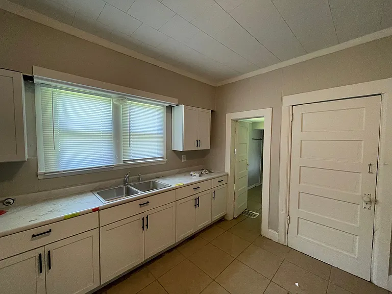 2155 S 13th St — Photo 10