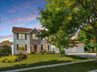 5706 Sandhill Dr, Middleton, WI 53562