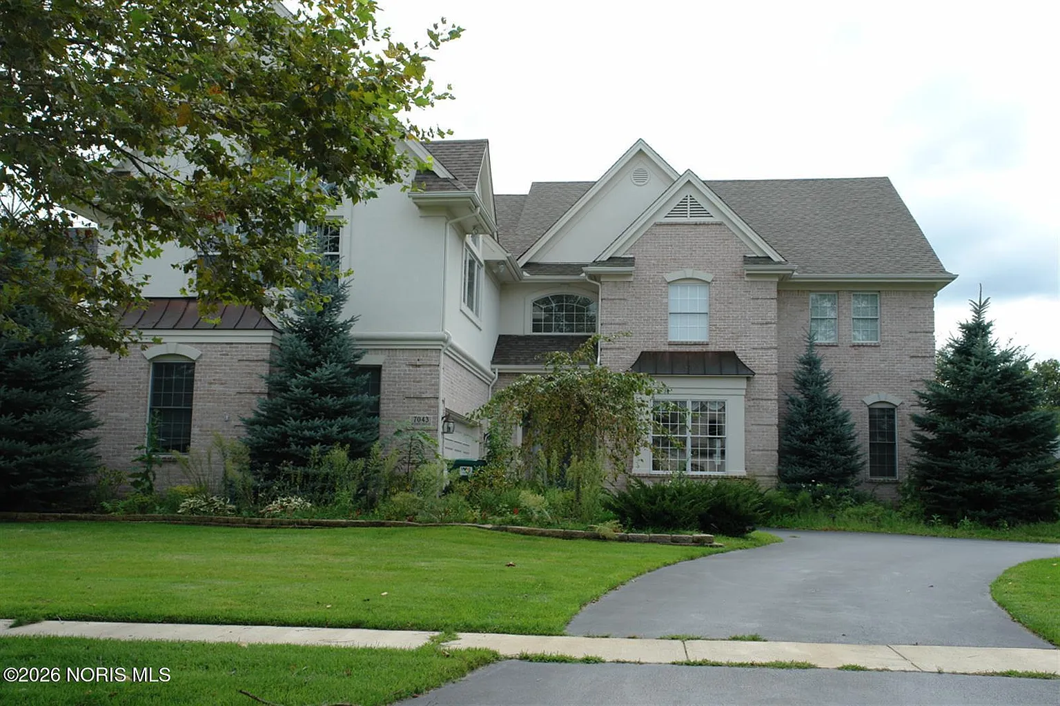7043 Mourning Dove Ct photo 1