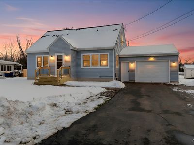 104 Sharon Rd, Syracuse, NY, 13209