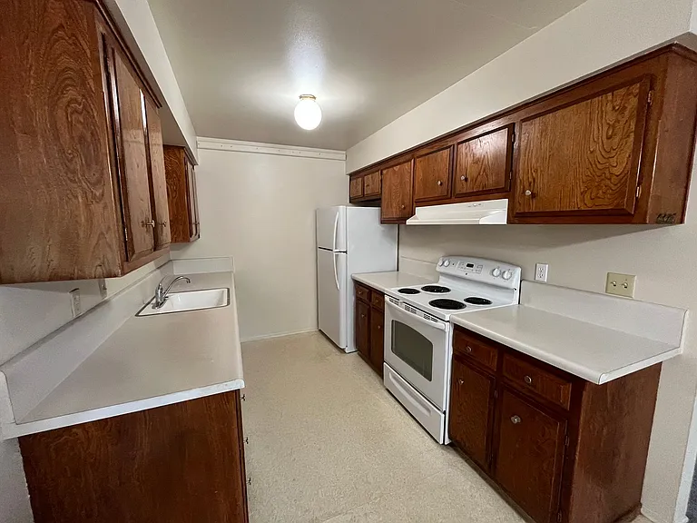 Anderson 1403-1405 — Photo 6