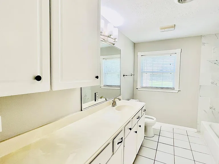 5124 Beech St — Photo 17