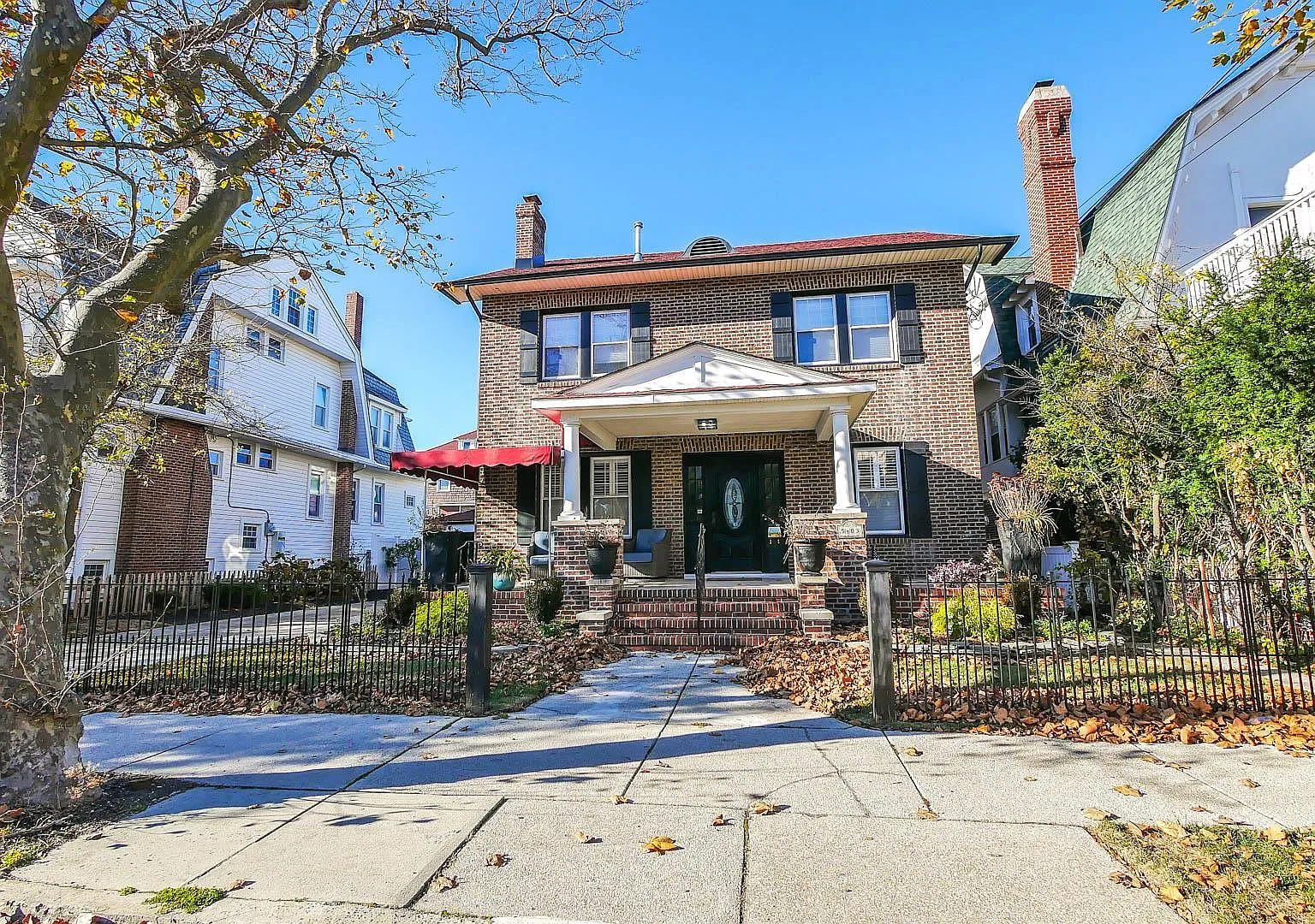 5 bed, 4.0 bath, $18,000 — Photo 1