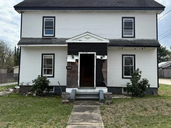 176 Main St, Cedarville, NJ 08311