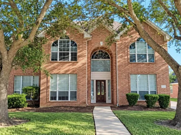 9211 Sunridge Ct, Pearland, TX 77584