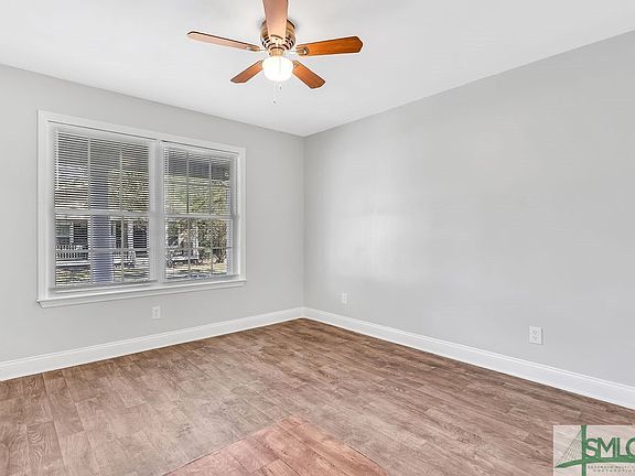 3rd image of 1129 E Bolton Street