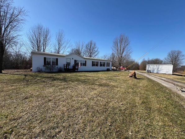 38247 Garner St, Excello, MO 65247