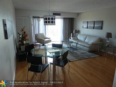 2nd image of 1625 SE 10th Ave APT 506