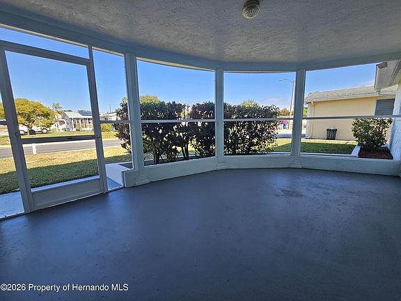 3rd image of 4204 Sunray Dr
