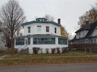 523 S Winter St, Adrian, MI 49221