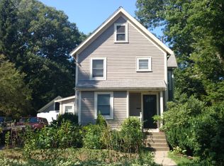 13 Sparrow St, West Roxbury, MA 02132