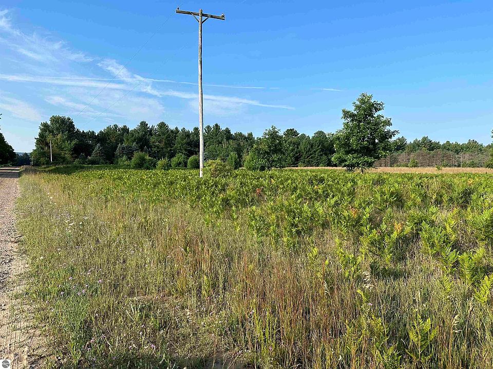 W 15th Rd, Mesick, MI 49668 Zillow