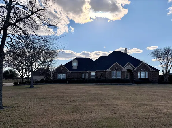 1178 E Remington Park Dr, Terrell, TX 75160