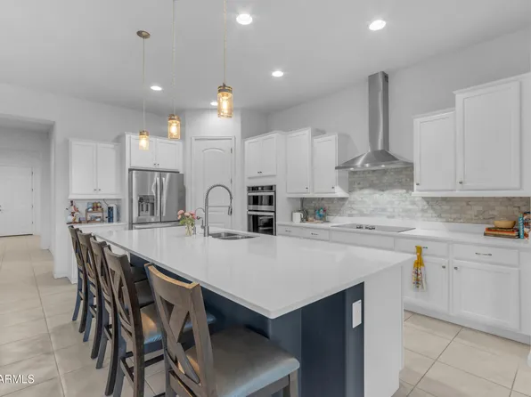 16635 W VALENCIA Drive, Goodyear, AZ 85338