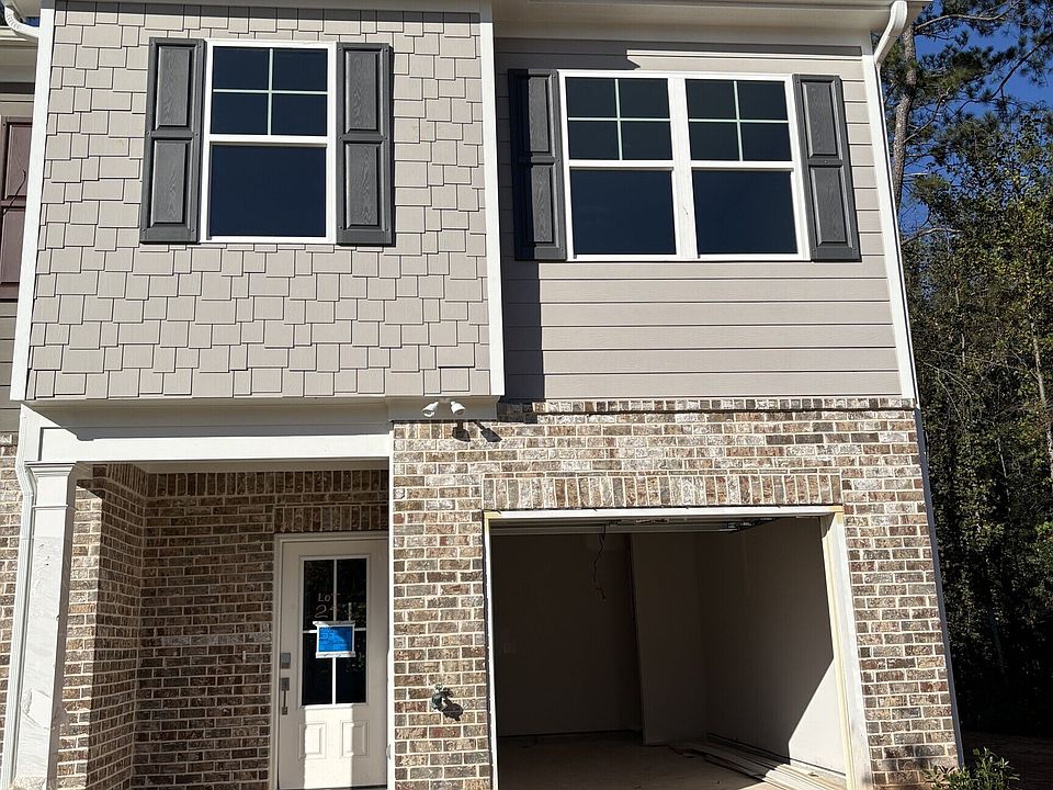 1st image of 2825 Lillian Ln