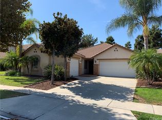 390 Adirondack Dr, Corona, CA 92881