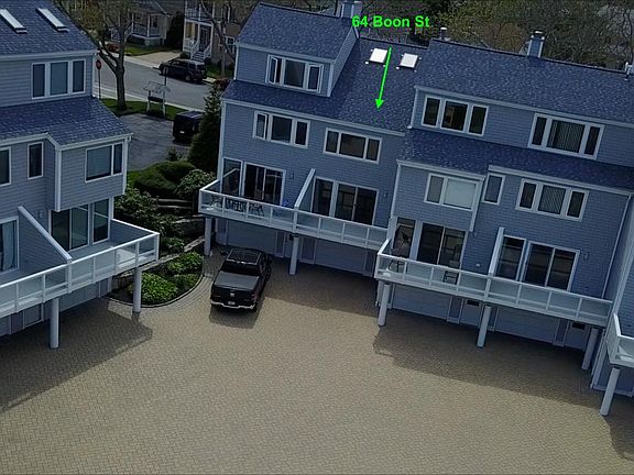 Unit has a green arrow pointing to it