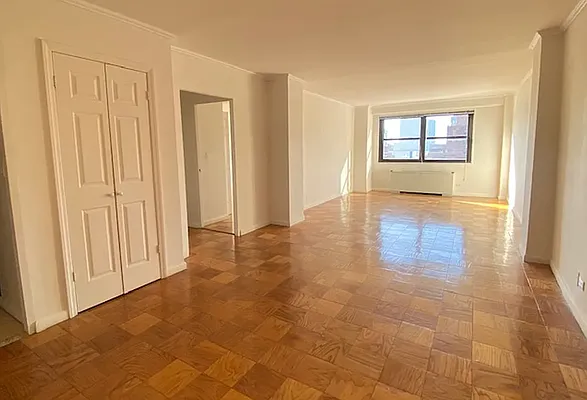 Rented by REAL New York | media 11