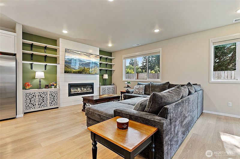 2nd image of 18302 34th Avenue Ct E