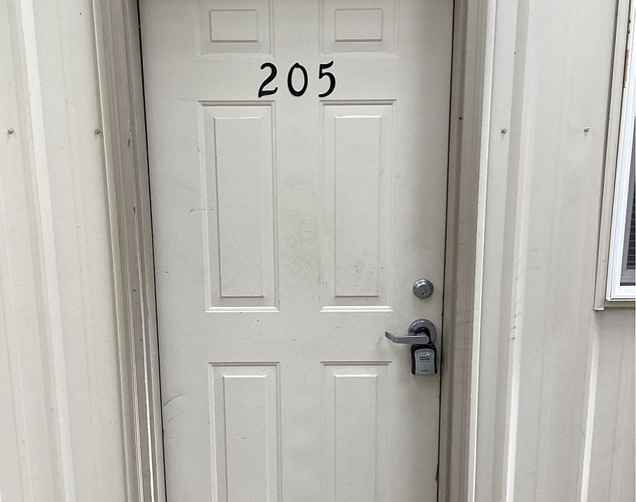 1st image of 170 N Main St #11602426