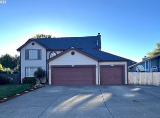 862 S 45th Pl, Springfield, OR 97478