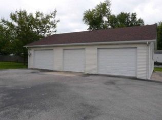 4932 Carl St, Granite City, IL