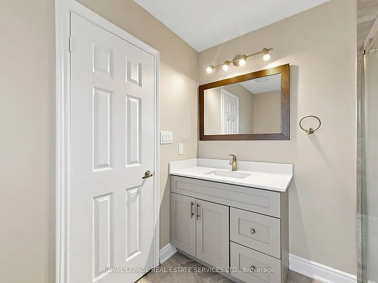 5837 Rainberry Dr — Photo 20