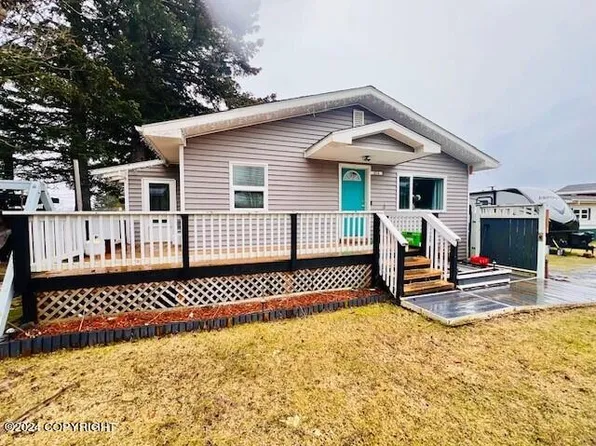 1814 Simeonof St, Kodiak, AK 99615