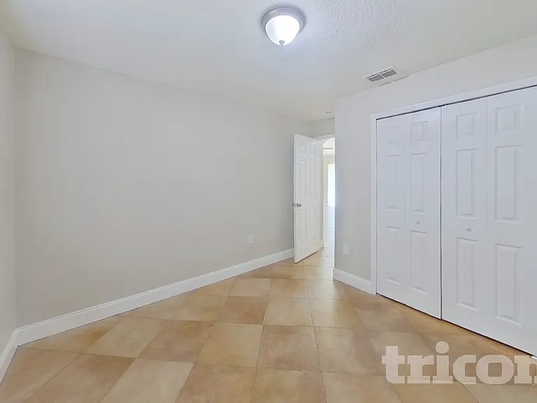 20639 Macon Pkwy — Photo 11