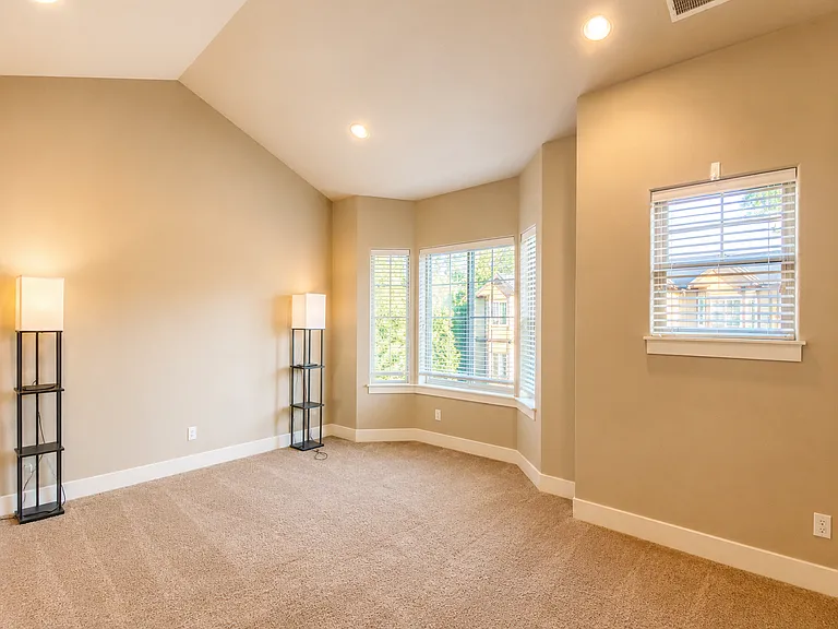 Master bedroom with Vaulted ceiling