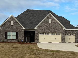 243 Lee Audis Ln, Prattville, AL 36066