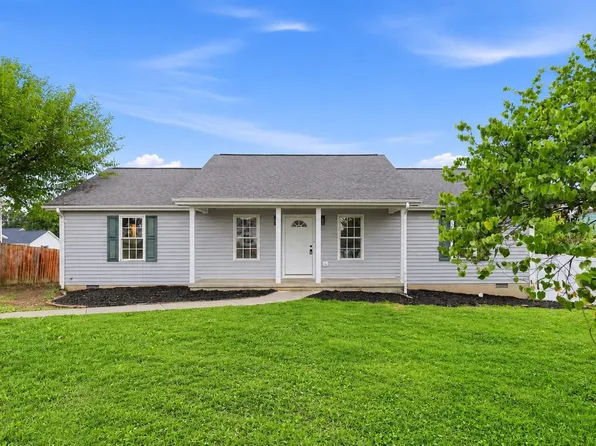 72 Somerset Dr, Weyers Cave, VA 24486