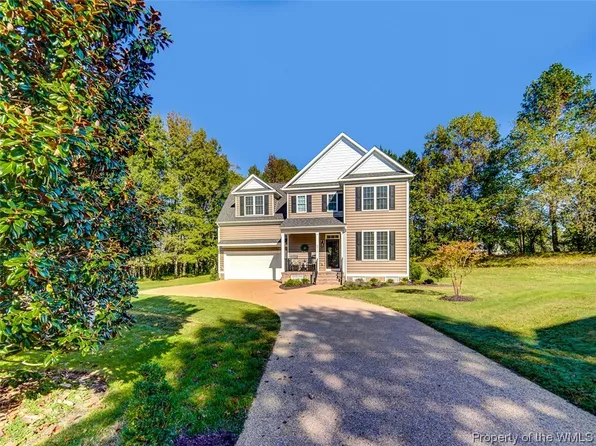 9916 Mountain Berry Ct, Toano, VA 23168
