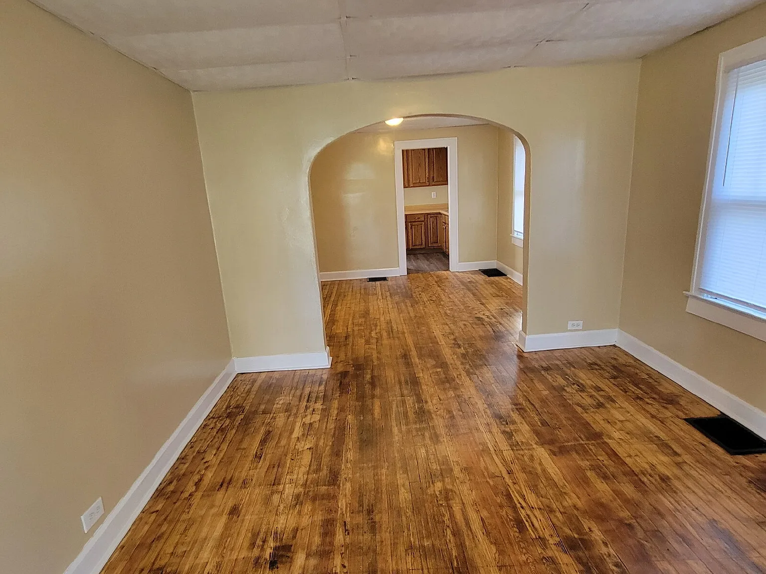 2 bed, $1,082 — Photo 4
