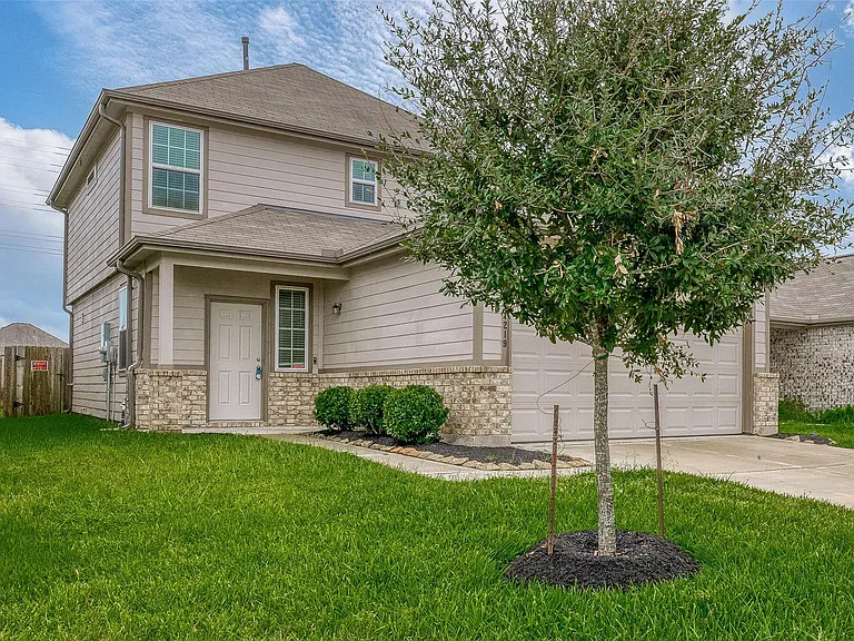 17219 Quiet Song Ct — Photo 4