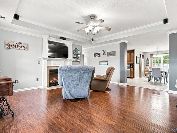 5th image of 203 Turkey Point Dr