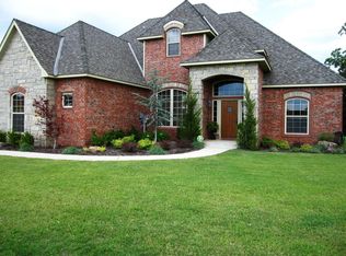 6526 Stone Hill Dr, Edmond, OK 73034