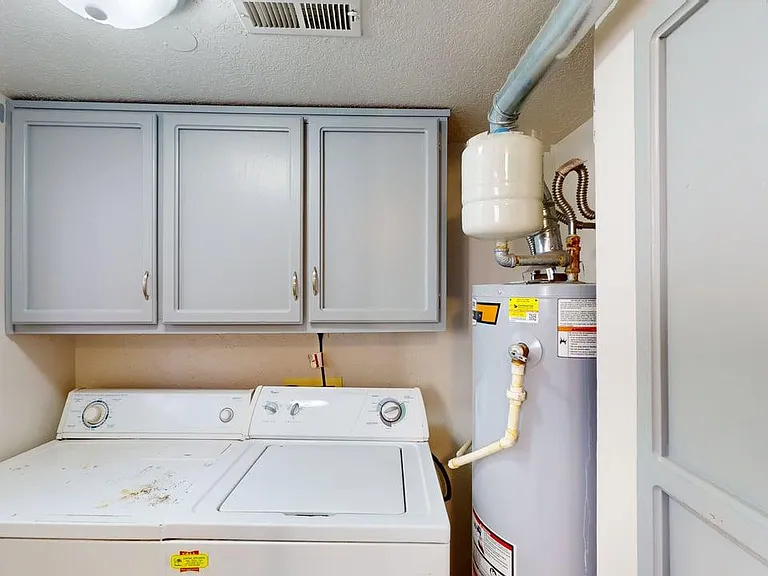 Totally Renovated / Updated 2 Bed End Unit - LOADED! — Photo 14