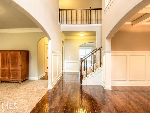 4th image of 1112 Carillon Dr SE