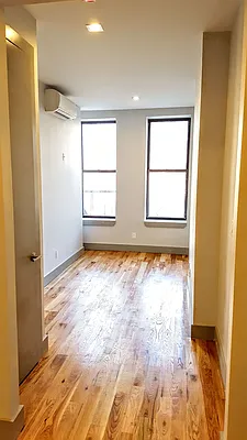 Rented by East Williamsburg Realty Inc | media 72