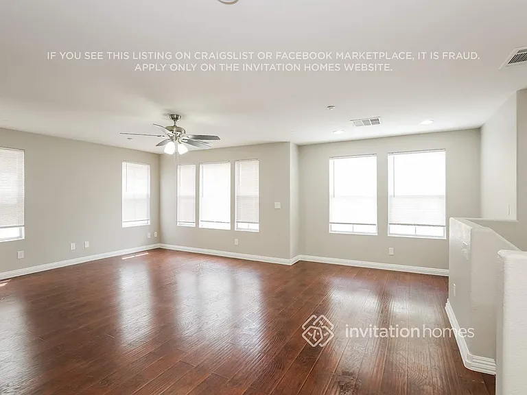 4794 Hampstead Heath Ct — Photo 3