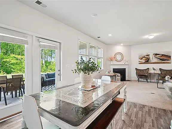 7455 Easton Valley Ln — Photo 24