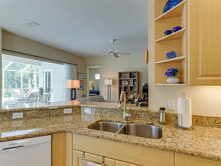 6920 Lennox Pl — Photo 12